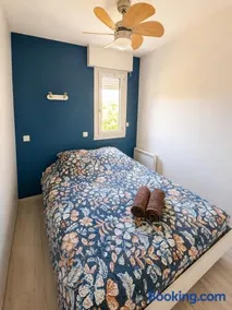 Apt Golfe Juan - 5min des plages - Parking privée - Piscine Rooftop - Image 2