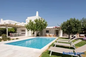 Paros Golden Beach Vacation Home - Image 1