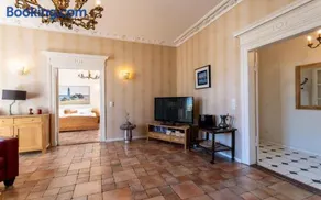 Salon - Image 3
