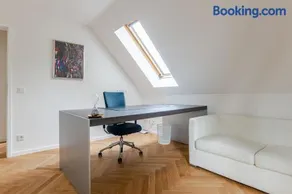 Haus am See mit Badesteg direkt am Wasser, neu renoviert - Image 2