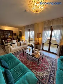 CLASSY Penthouse B&B - Image 3