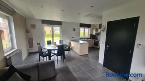 Gîte au 14 - au calme avec jardin , proche de Dinant - Image 3
