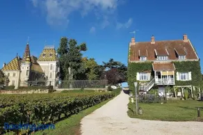 La Demeure Des Corton - Image 1