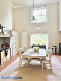 Dilham House - Image 1