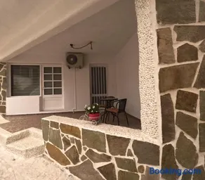 Almyra - Image 4