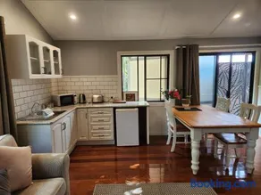 Hillside Hideaway - Your Base for the Region - Image 4
