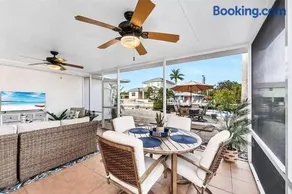 Boaters Bayshore Bungalow II w HOT TUB - Image 2