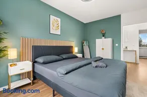 Smart Home - Near Essen, Oberhausen, Bottrop - Perfect for 6 Guests! Balcony - Netflix - Smart TV - Image 1