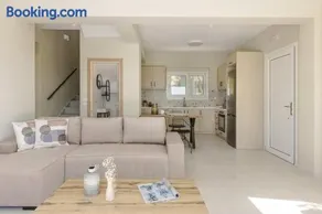 Olive Grove Villa - Image 2