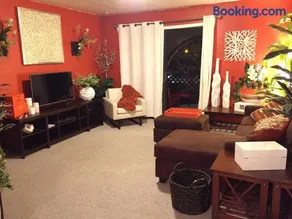 Casas Adobes condo - Image 1