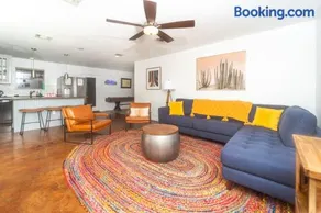 Cozy Casa with Hot Tub & Game Room - Ideal Location! - Image 1