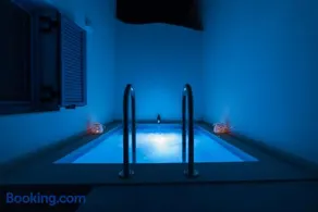 Gina's Cozy House - Image 1