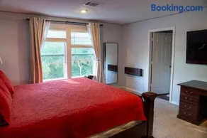 Jeneffer's Home - Image 4