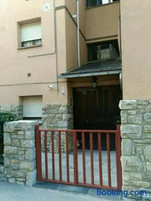 Apartament a Alp de Cerdanya - Image 1
