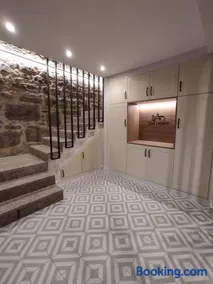 Casa Lagarto, (Ribeira Sacra), Taboada - Image 1