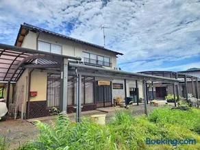 ヒノキ香る里山の小さな宿michikusha - Image 1