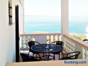 1 bedroom apartment 55 m2 - Image 1