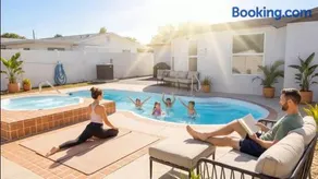 Dream home in Holiday with POOL & SPA and More - Image 1