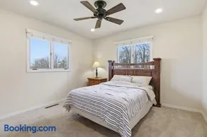 Large family friendly country home - Image 2