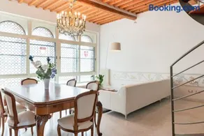 GuestHost - Exclusive Corso Italia Penthouse - Image 3