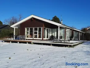 Three-Bedroom Holiday Home in Ebeltoft - Image 2