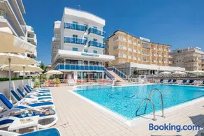 Hotel Condor - Image 1