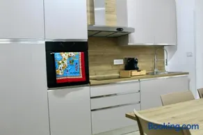 Appartamento a 5 minuti dal mare con terrazza e parcheggio privato - Image 2