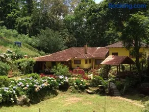Sitio Recanto da Paz Chalés - casa e chalé para temporada - Image 1