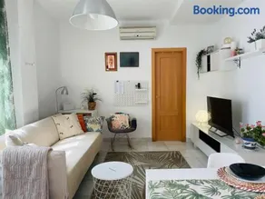 Penthouse at City Center with Terrace - Image 2