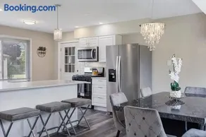 Spacious 5 Bed 2 bath House - Image 4