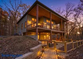 Riverbend Manor Luxury Retreat - Summer Specials! - Image 1