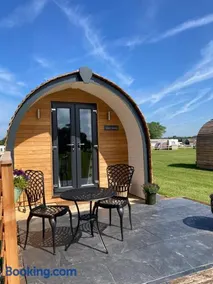 Abbey farm luxury glamping - Image 2