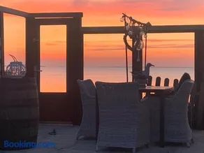 Traumlage Nr 58 Traumblick direkt am Wattenmeer erste Reihe unendliche Weite, eingebettet in der Natur - Image 1
