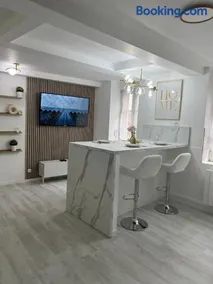 Beau duplex au centre Ville. - Image 1