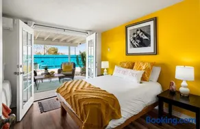 Pool Spa Stargazing Stylish Mid-Century Home Near Joshua Tree National Park - Image 4