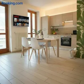 Cantaria Apartments Argegno - Lakeview Terrace & Pool - Image 4