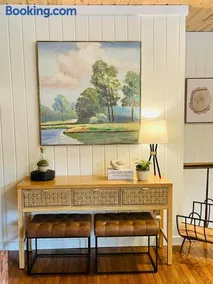 Riverside Bliss Mountain Views & Cozy Fires - Image 1