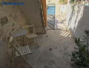 Stonehouse Elia Up - Image 3