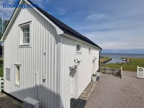 Cozy guesthouse at the harbour - Image 4
