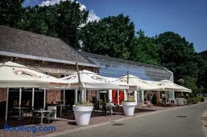 KASerne Boutique Hotel - Image 2