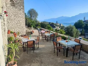Guri Guesthouse - Image 1