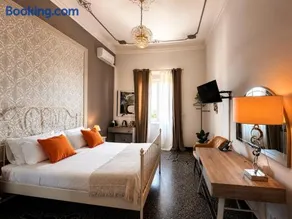 THE MOON Genova Suites&Rooms - Historic Palace - Image 2