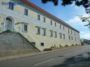 Ferienwohnungen im Kloster - Image 2