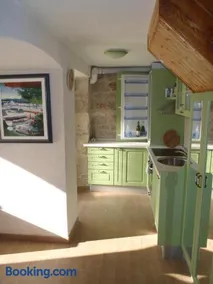 Dalmatian Stone House - Image 1