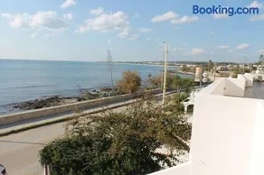 Casa fronte mare a Torre Vado - Image 2