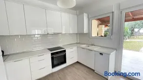 Albina's luxury Villa 3 bedroom - Image 3