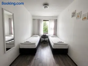 Private bedroom in Shared Apartment - Image 1
