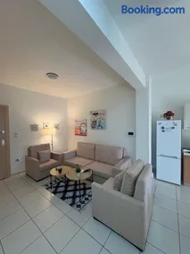 Athina’s apartment - Image 1