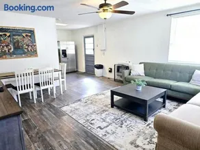 Salt Lick Creek Cottage - Image 4