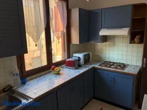 2 bedroom accommodation in Estagel - Image 4